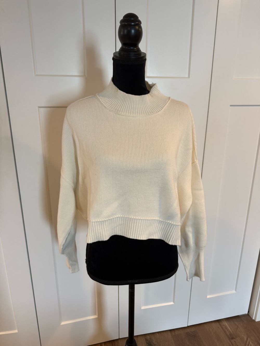 Zenana Outfitters Cream Ribbed Mock Neck Cropped Sweater
